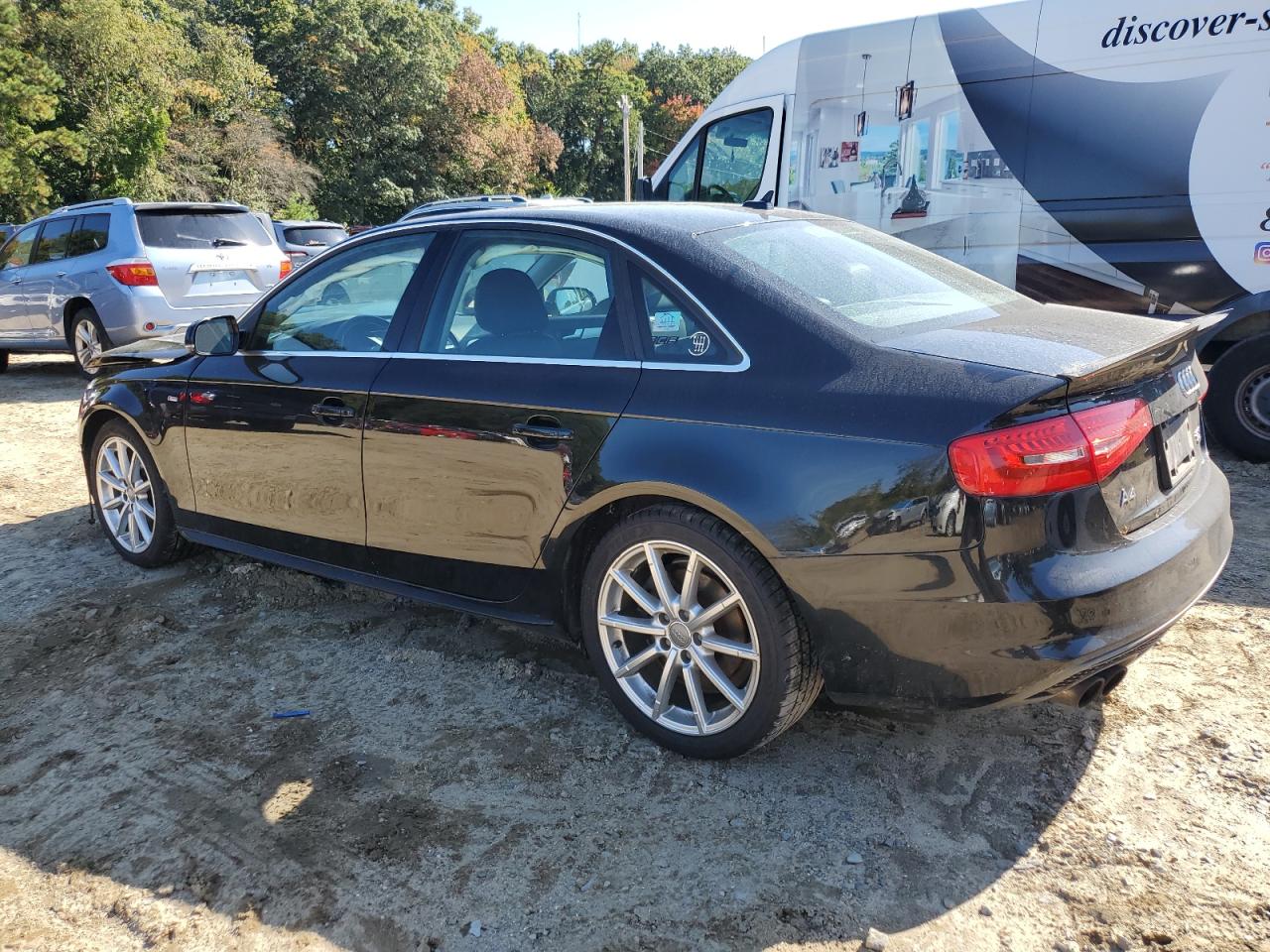 Изображение 2 2015 AUDI A4 PREMIUM PLUS 2015 с VIN WAUHFAFL4FN021953