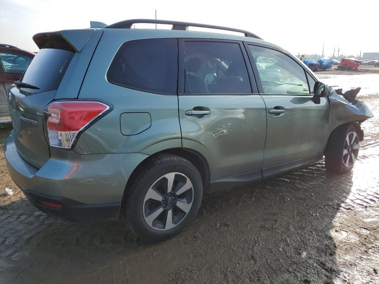 Image 3 of 2018 SUBARU FORESTER 2.5I PREMIUM 2018 with VIN JF2SJAEC2JH453569