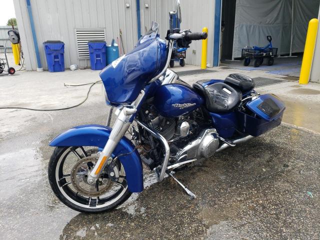 Image 2 of 2015 HARLEY-DAVIDSON FLHX STREET GLIDE 2015 with VIN 1HD1KBM15FB678865