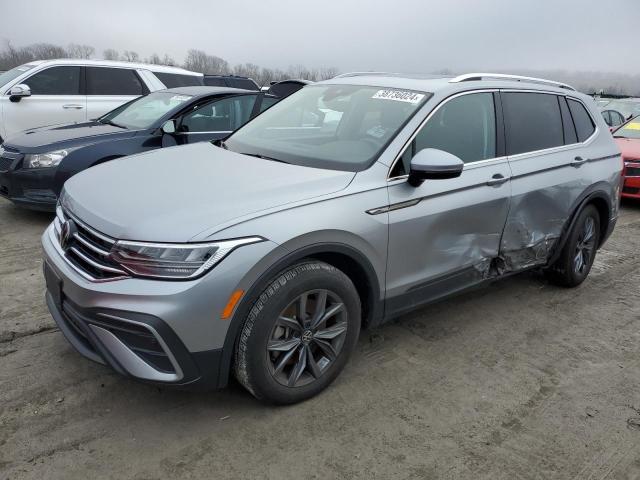 Image 1 of 2022 VOLKSWAGEN TIGUAN SE 2022 with VIN 3VV2B7AX0NM083247