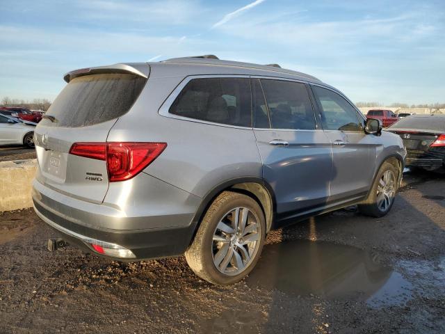 Obraz 3 z 2017 HONDA PILOT TOURING 2017 z VIN 5FNYF6H96HB063673