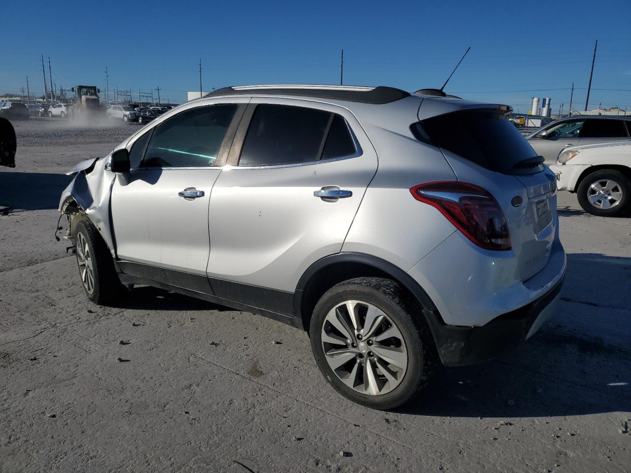 Изображение 2 2018 BUICK ENCORE PREFERRED 2018 с VIN KL4CJASB4JB518465