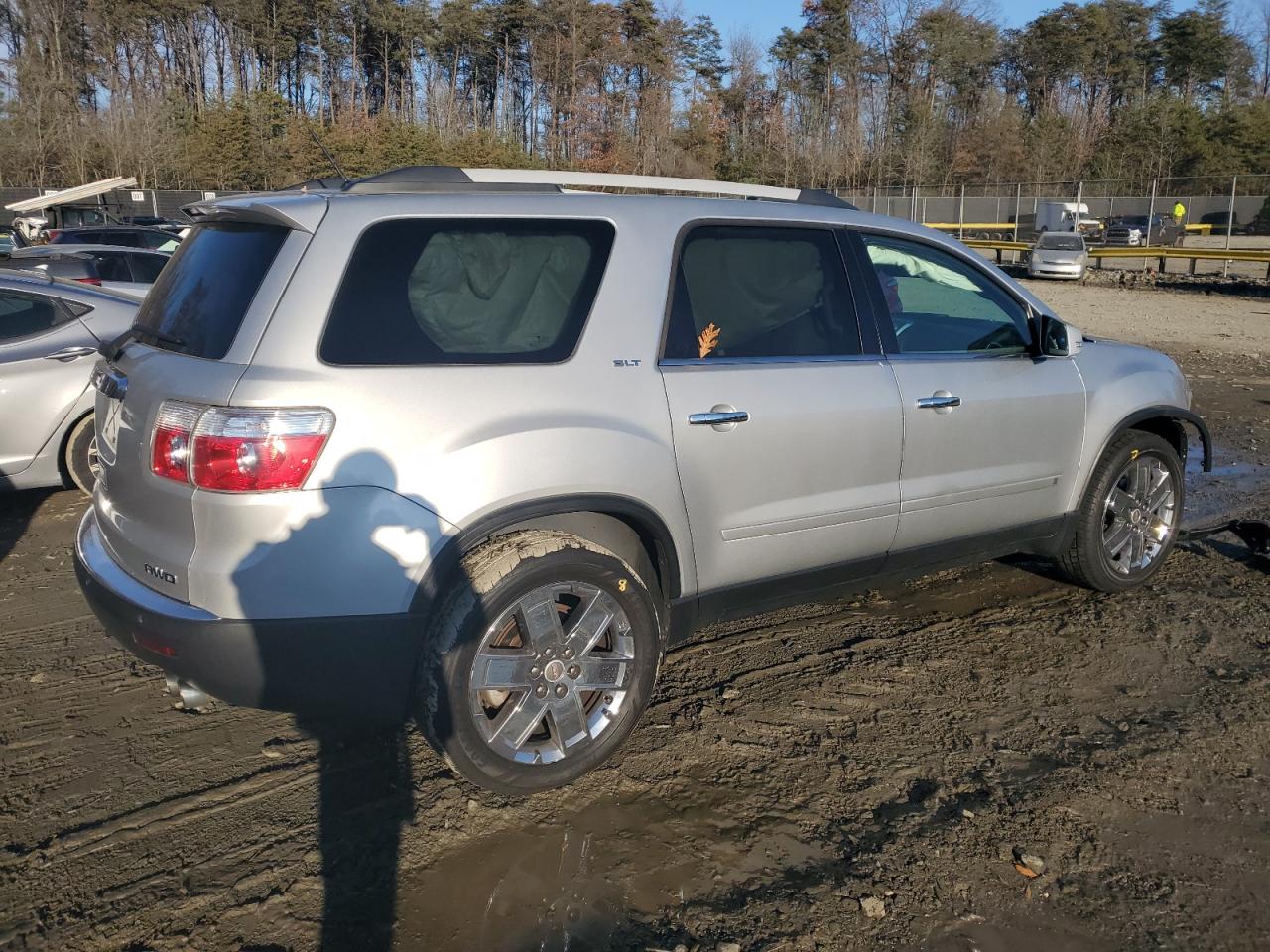 Image 3 of 2010 GMC ACADIA SLT-2 2010 with VIN 1GKLVNED3AJ114565
