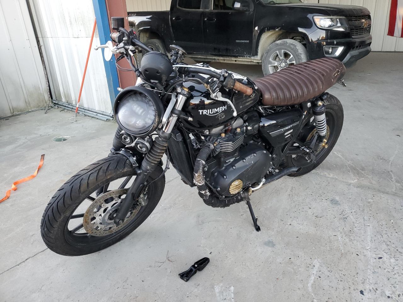 Obraz 2 z 2022 TRIUMPH MOTORCYCLE STREET TWIN  2022 z VIN SMTD31G78NTAF3553