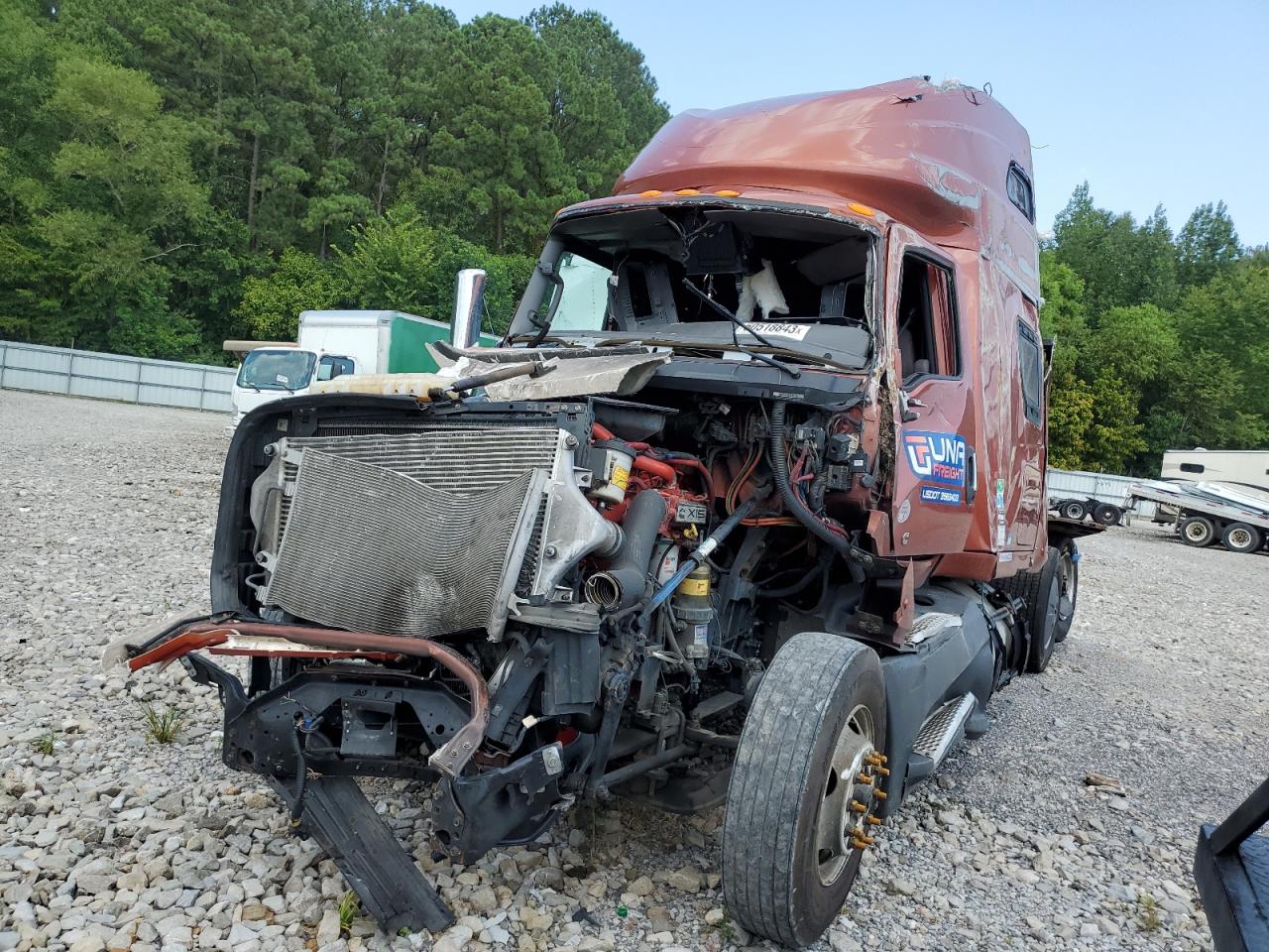Image 2 of 2019 INTERNATIONAL LT625  2019 with VIN 3HSDZAPR3KN048028