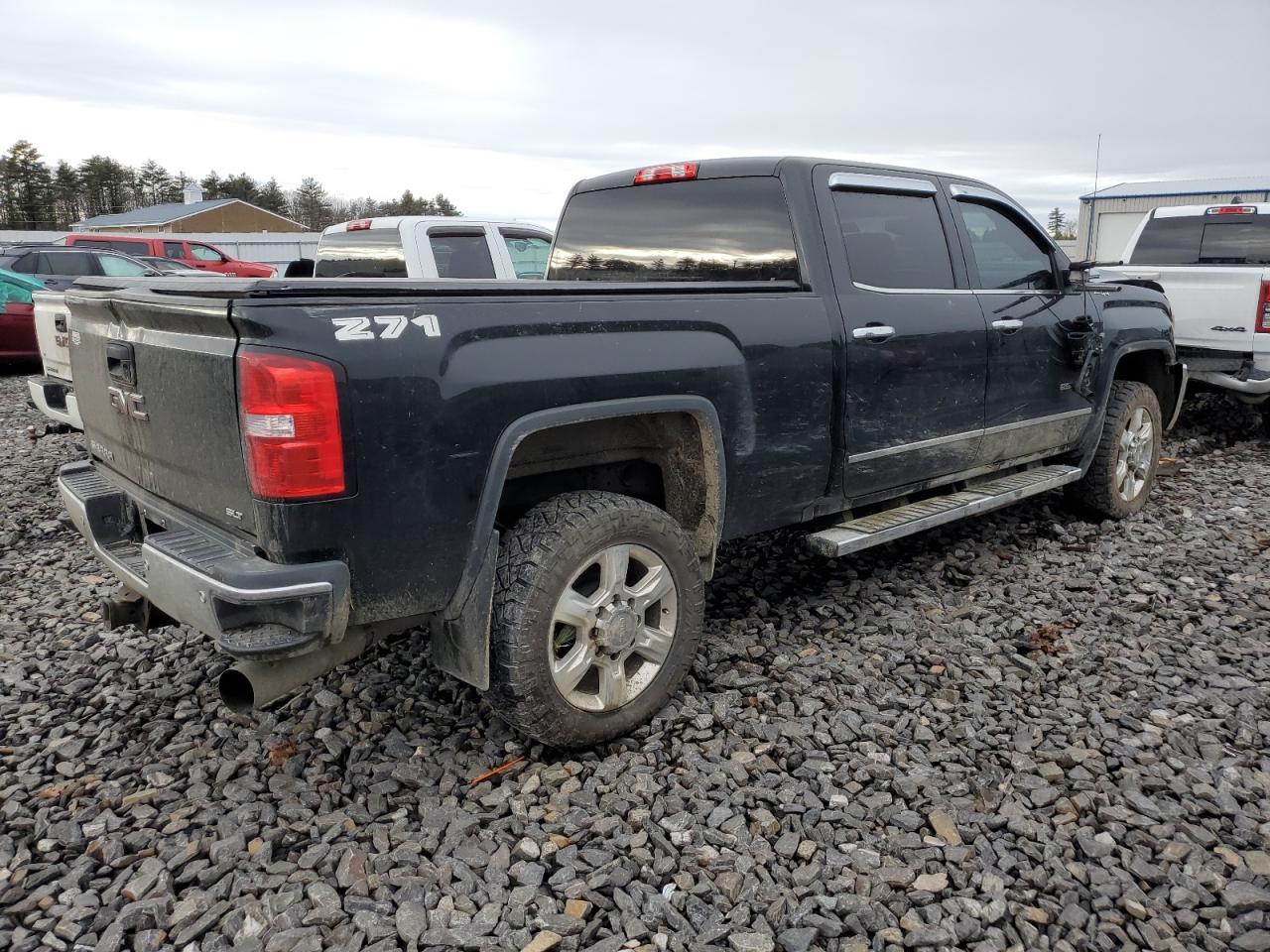 Obraz 3 z 2018 GMC SIERRA K2500 SLT 2018 z VIN 1GT12TEY9JF232190