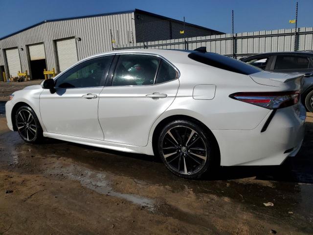 Obraz 2 z 2020 TOYOTA CAMRY XSE 2020 z VIN 4T1K61AK9LU878001