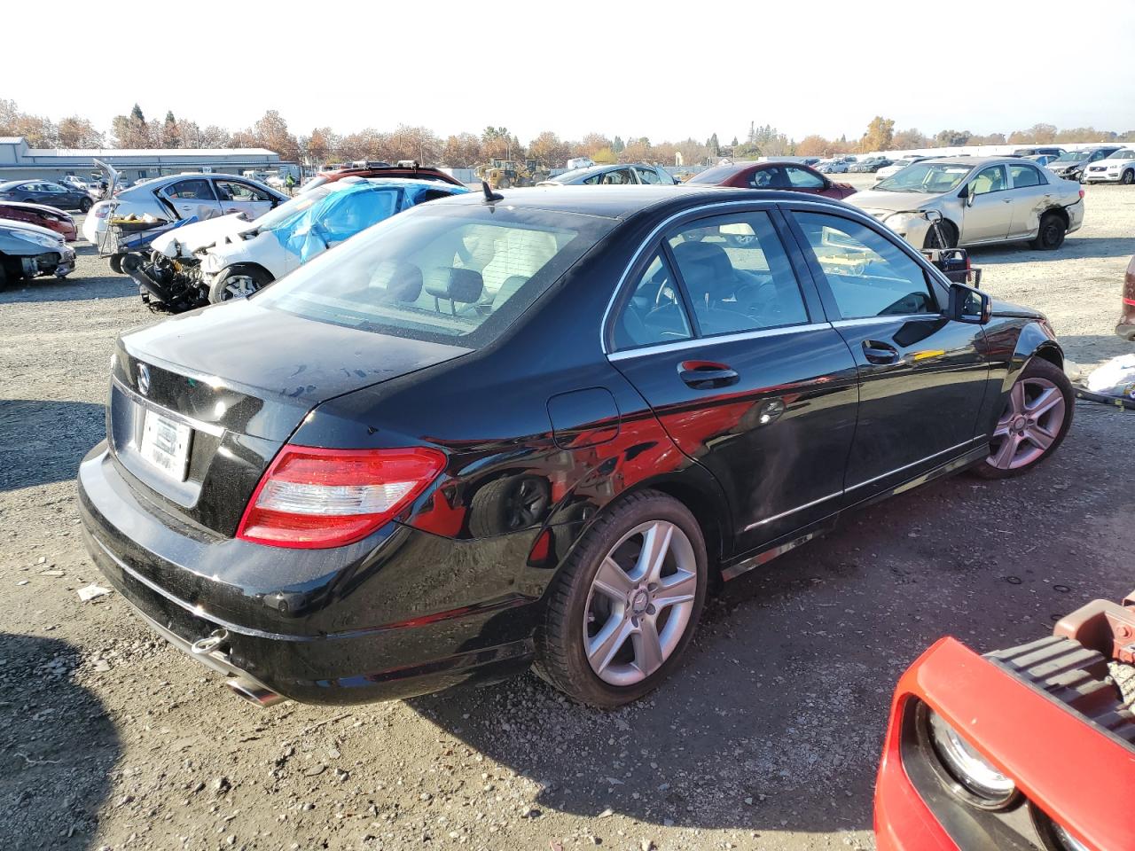 Image 3 of 2011 MERCEDES-BENZ C 300 2011 with VIN WDDGF5EB8BR147823