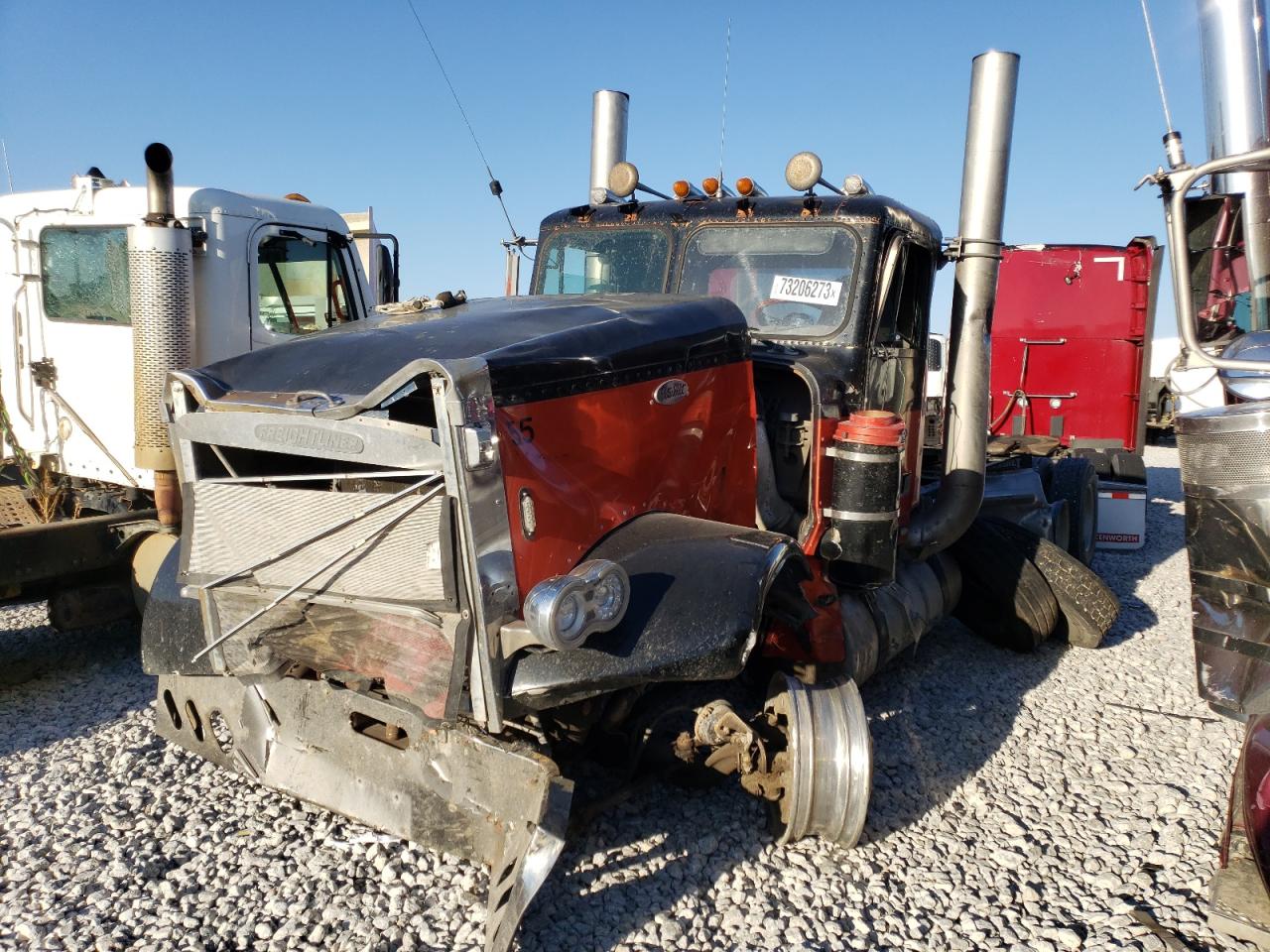 Image 2 of 1985 FREIGHTLINER CONVENTIONAL FLC 1985 with VIN 2FUPYSYB4FV251191