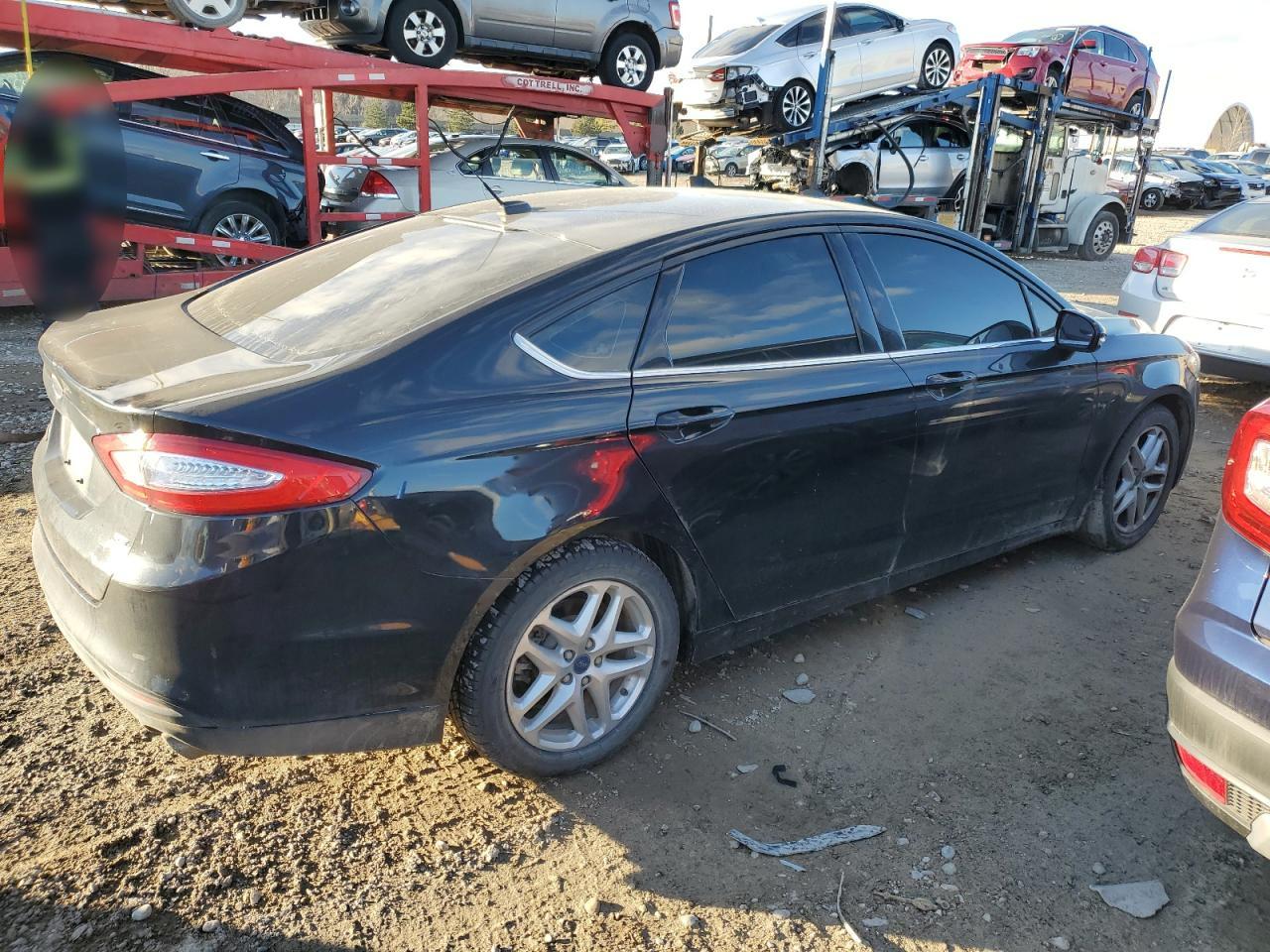 Image 3 of 2014 FORD FUSION SE 2014 with VIN 1FA6P0H79E5402087