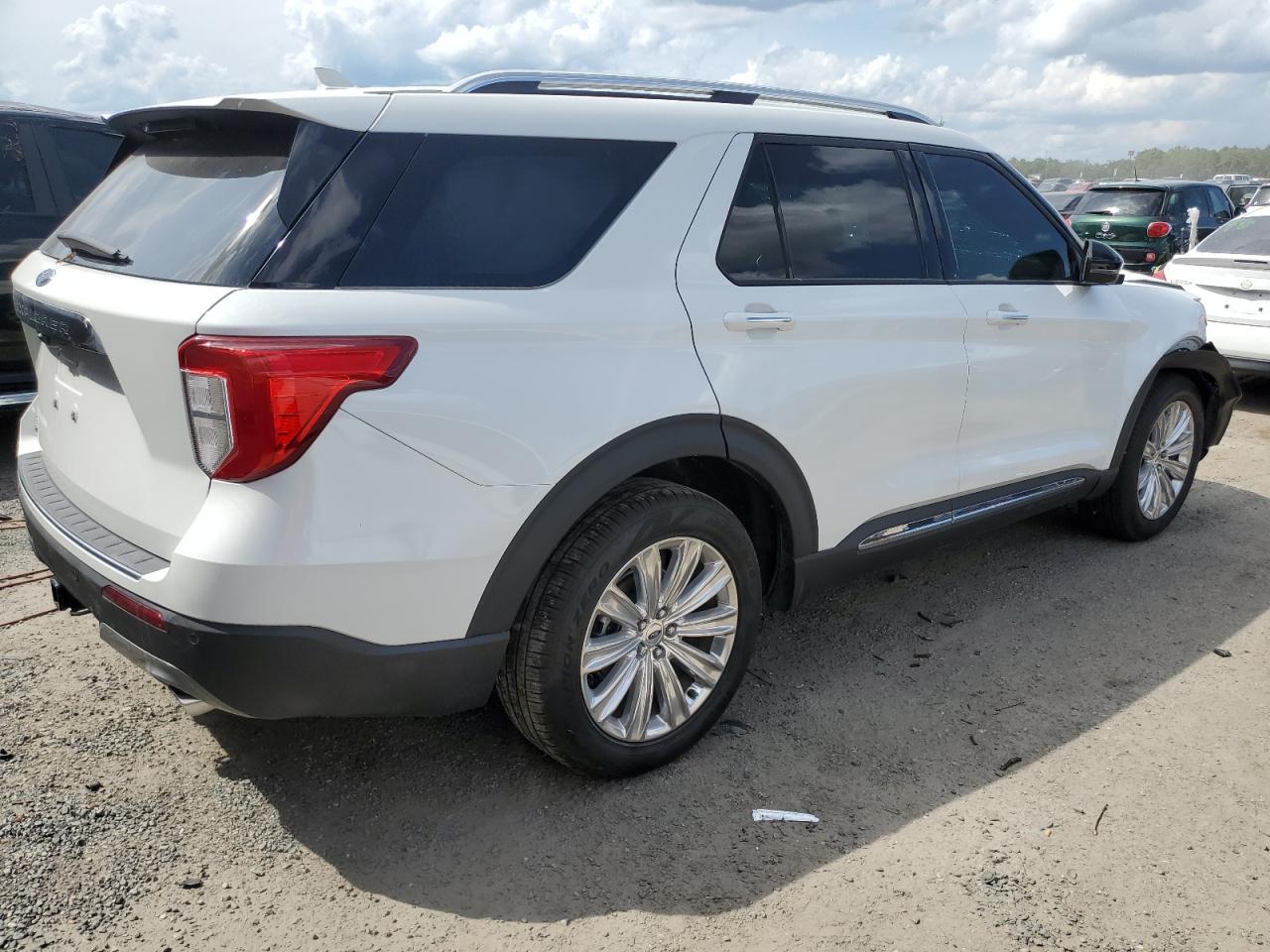 Изображение 3 2023 FORD EXPLORER LIMITED 2023 с VIN 1FMSK7FH5PGA89568