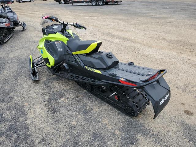 Image 3 of 2020 SKI DOO RENEGADE 2020 with VIN 2BPSUFLA8LV000432