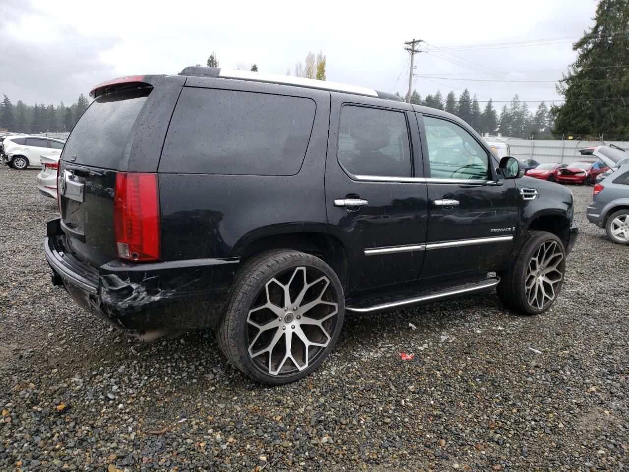 Image 3 of 2007 CADILLAC ESCALADE LUXURY 2007 with VIN 1GYFK638X7R277649