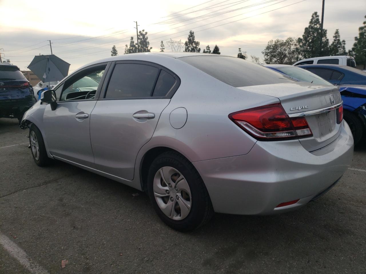 Изображение 2 2013 HONDA CIVIC LX 2013 с VIN 19XFB2F52DE293500