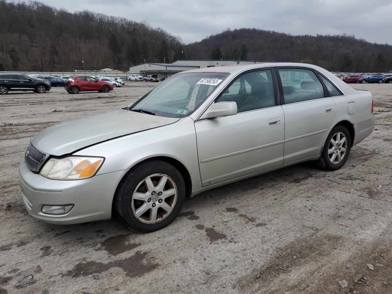 Изображение 2000 TOYOTA AVALON XL 2000