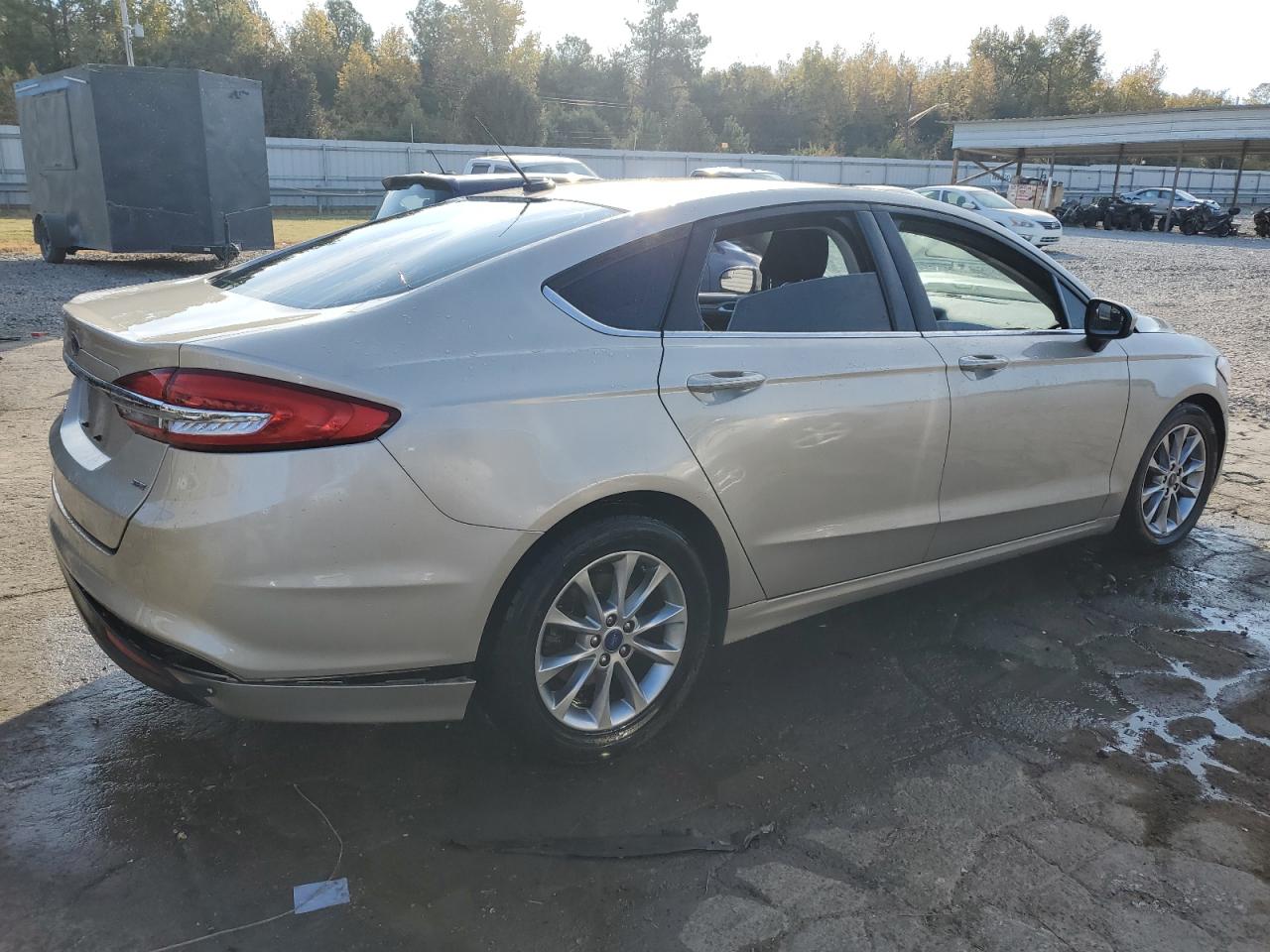 Image 3 of 2017 FORD FUSION SE 2017 with VIN 3FA6P0H74HR224557