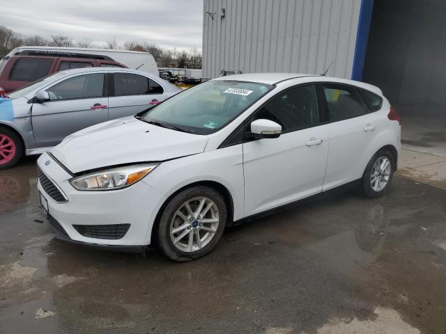 Image 1 of 2015 FORD FOCUS SE 2015 with VIN 1FADP3K29FL301313