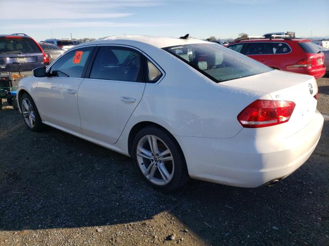 Image 2 of 2014 VOLKSWAGEN PASSAT SE 2014 with VIN 1VWBT7A3XEC071839