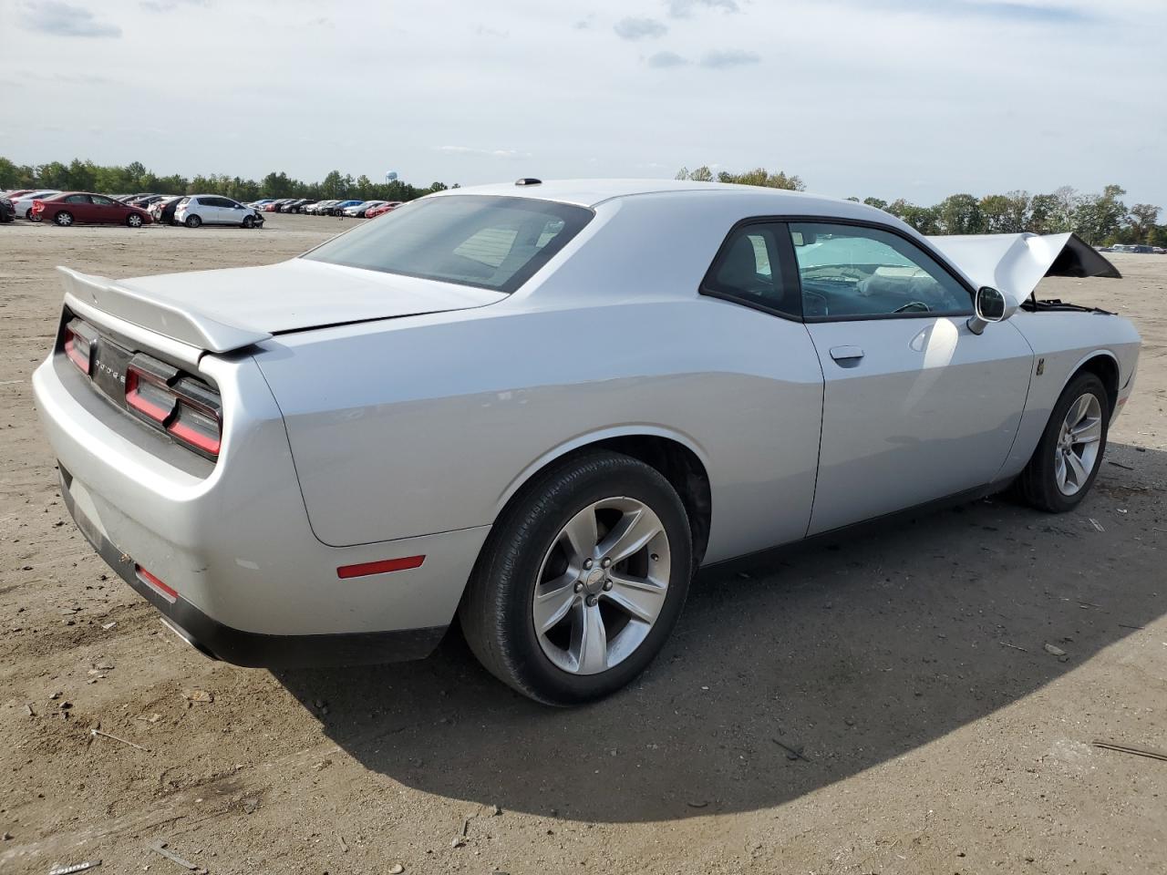 Obraz 3 z 2021 DODGE CHALLENGER SXT 2021 z VIN 2C3CDZAG7MH552389