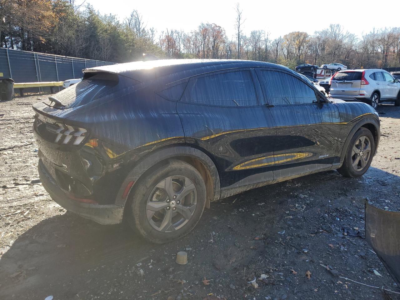 Изображение 3 2021 FORD MUSTANG MACH-E SELECT 2021 с VIN 3FMTK1RM4MMA57206