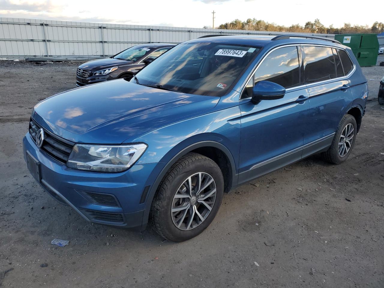 Image 1 of 2020 VOLKSWAGEN TIGUAN SE 2020 with VIN 3VV2B7AX0LM095864
