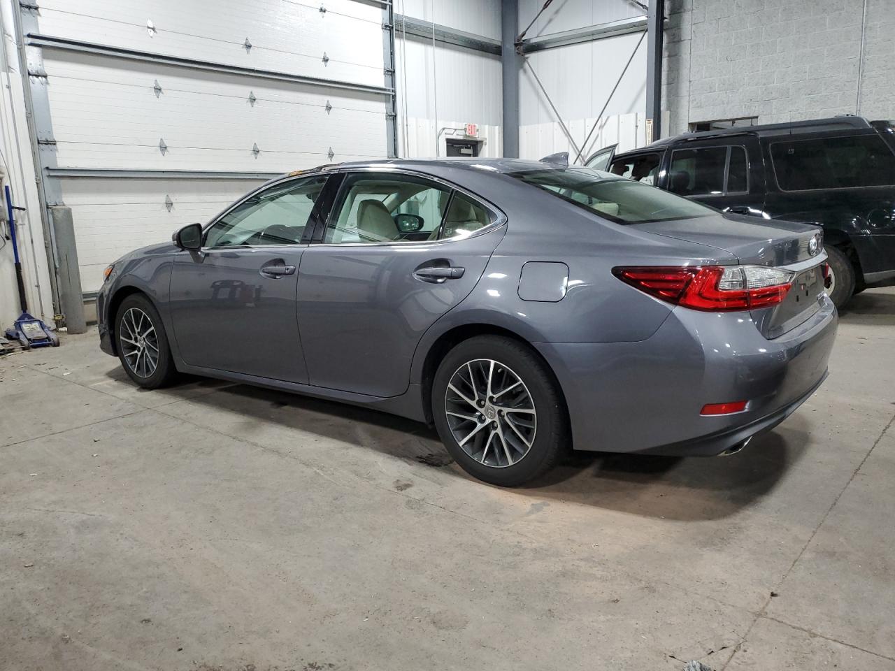 Obraz 2 z 2016 LEXUS ES 350 2016 z VIN 58ABK1GG2GU034816