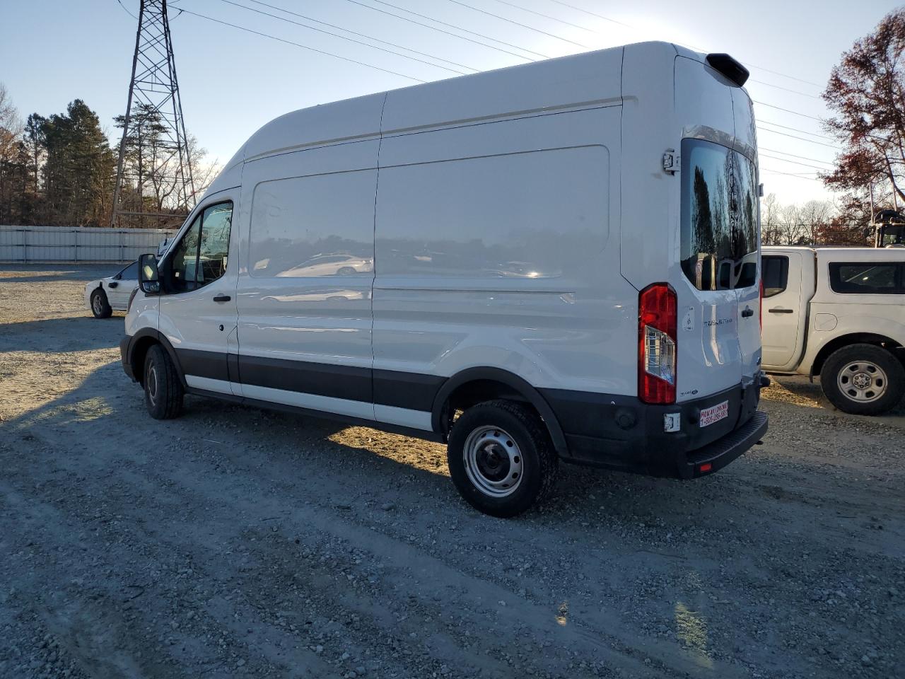 Image 2 of 2020 FORD TRANSIT T-250 2020 with VIN 1FTBR1X8XLKB24723