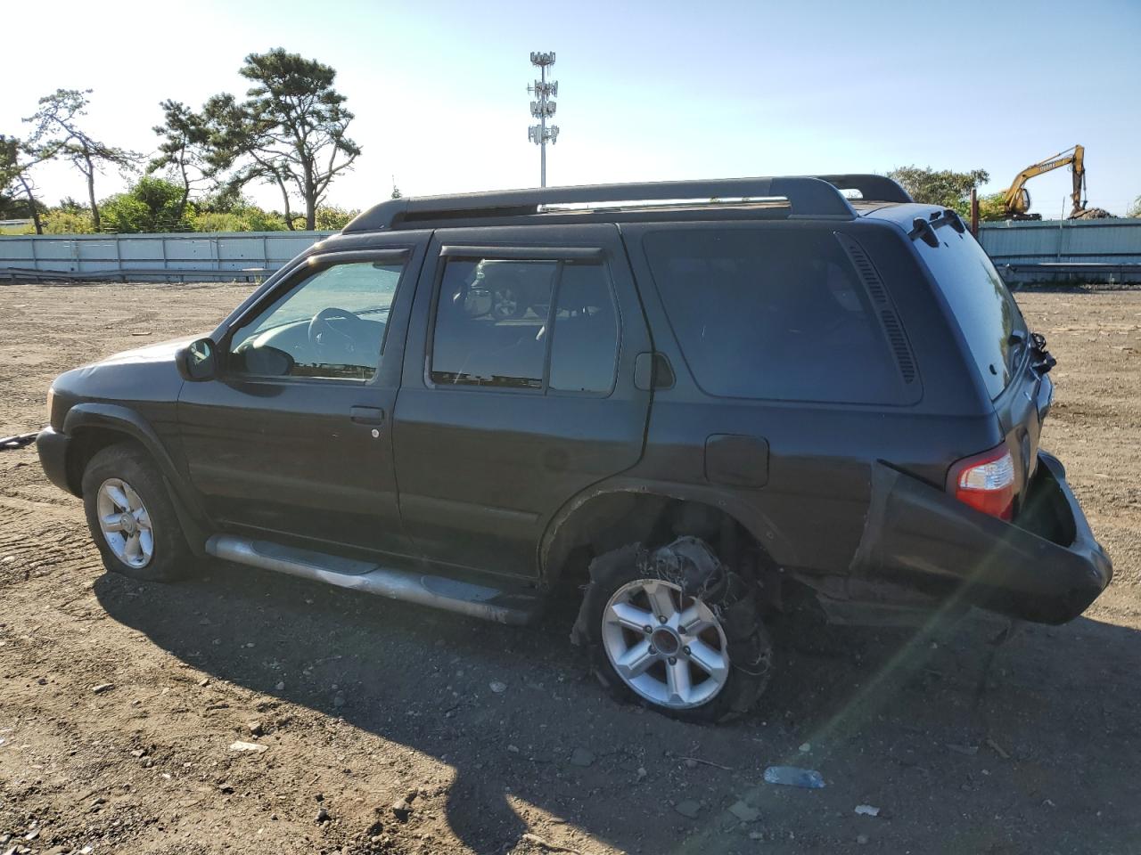 Изображение 2 2003 NISSAN PATHFINDER LE 2003 с VIN JN8DR09Y13W817418