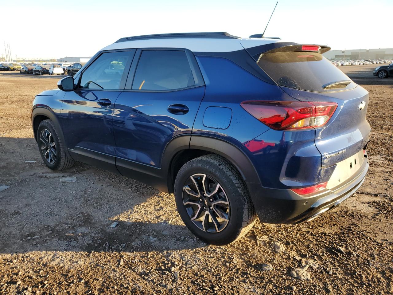 Image 2 of 2022 CHEVROLET TRAILBLAZER ACTIV 2022 with VIN KL79MVSL5NB145513