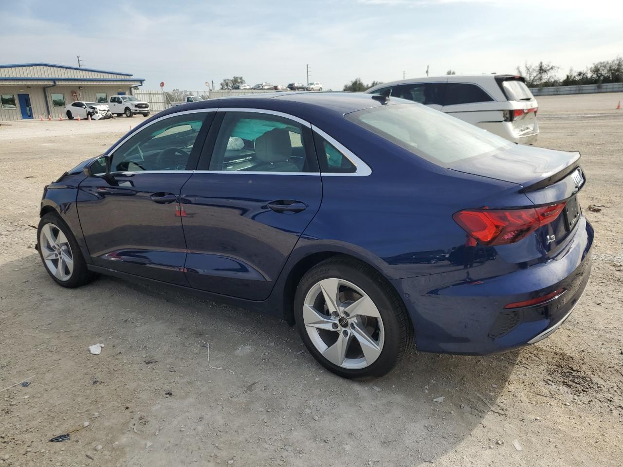 Obraz 2 z 2022 AUDI A3 PREMIUM 2022 z VIN WAUAUDGY8NA076706