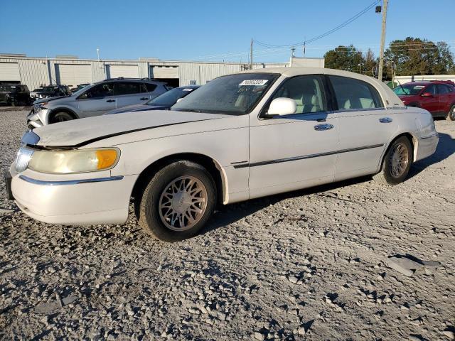 2001 LINCOLN TOWN CAR SIGNATURE 2001 image