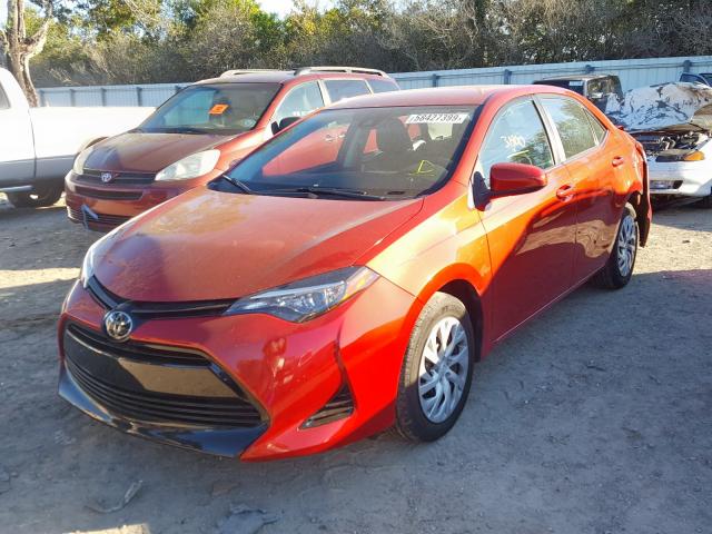 Obraz 2 z 2018 TOYOTA COROLLA L 2018 z VIN 5YFBURHE9JP831666