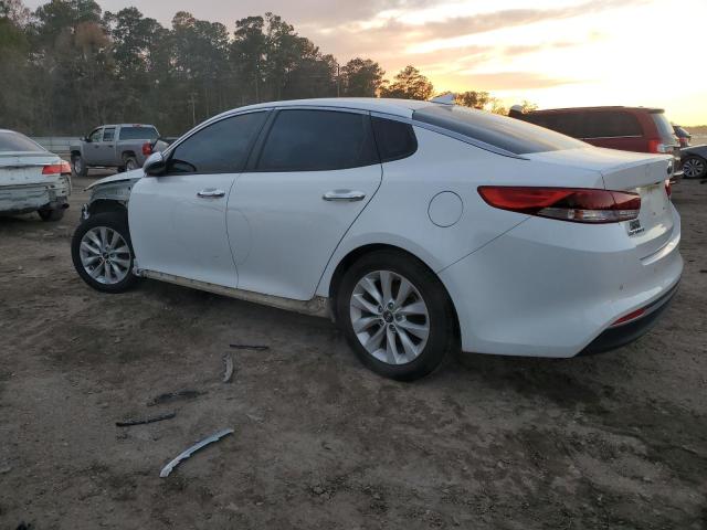 Obraz 2 z 2018 KIA OPTIMA LX 2018 z VIN 5XXGT4L37JG270989