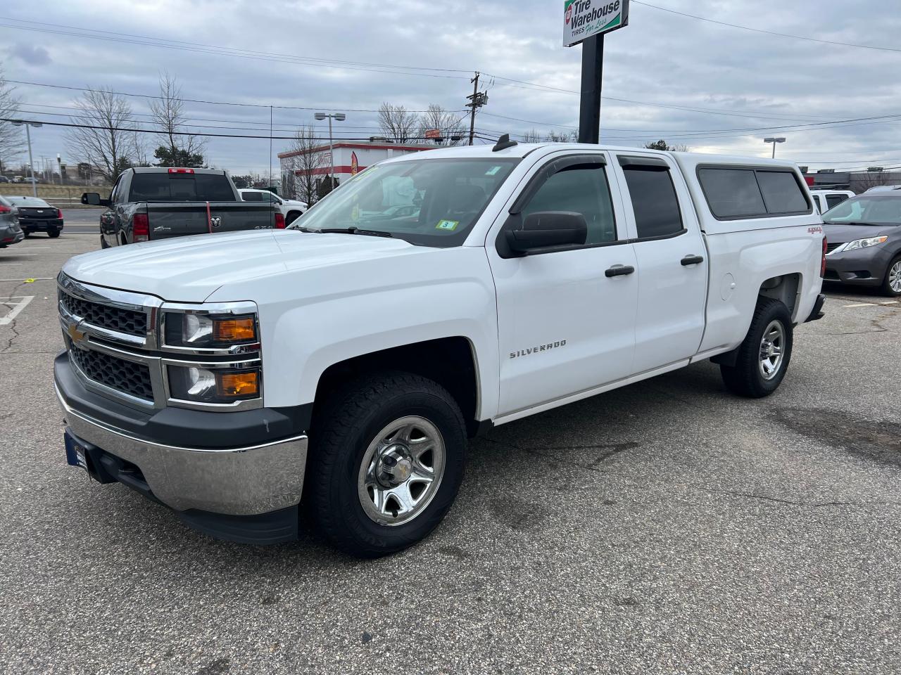 Image 2 of 2015 CHEVROLET SILVERADO K1500 2015 with VIN 1GCVKPEH1FZ348854