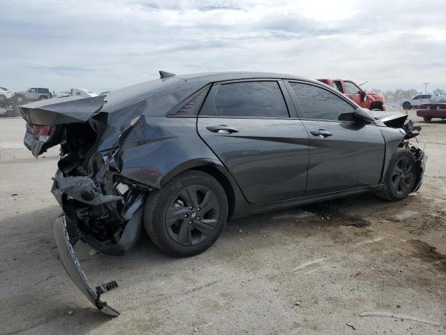 Obraz 3 z 2023 HYUNDAI ELANTRA SEL 2023 z VIN 5NPLM4AG9PH106948