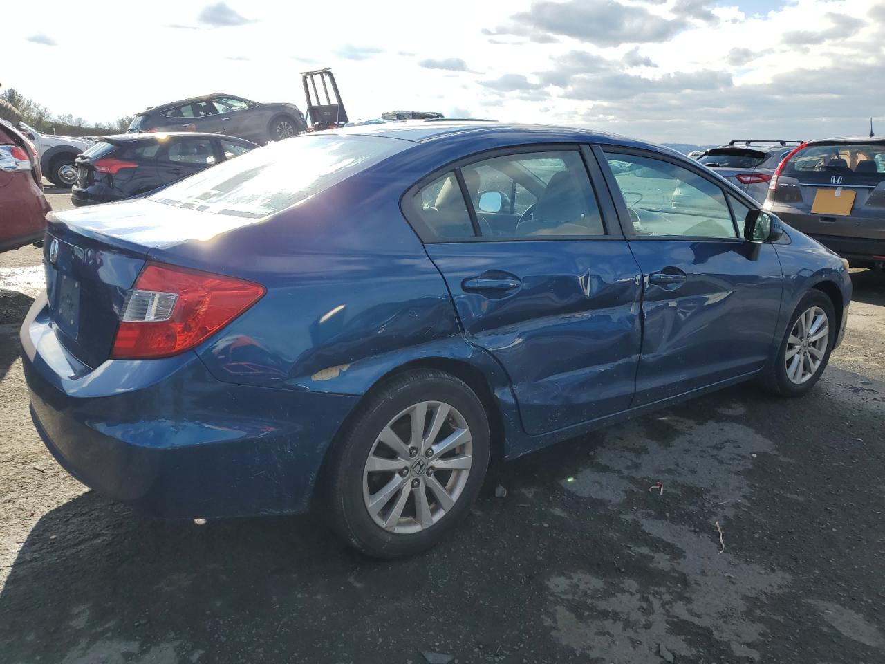Image 3 of 2012 HONDA CIVIC EX 2012 with VIN 2HGFB2F88CH509106