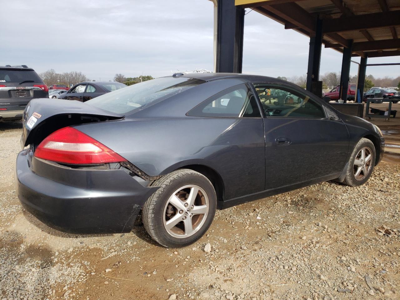 Image 3 of 2004 HONDA ACCORD EX 2004 with VIN 1HGCM72684A008232