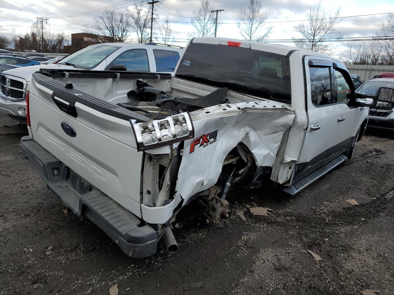 Image 3 of 2018 FORD F150 SUPERCREW 2018 with VIN 1FTEW1E51JFC07977