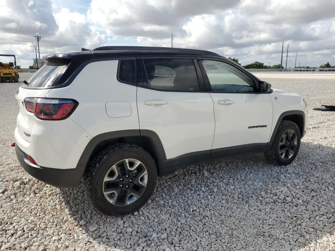 Image 3 of 2018 JEEP COMPASS TRAILHAWK 2018 with VIN 3C4NJDDB4JT246091