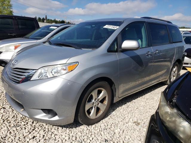 Изображение 1 2015 TOYOTA SIENNA LE 2015 с VIN 5TDKK3DC7FS683975