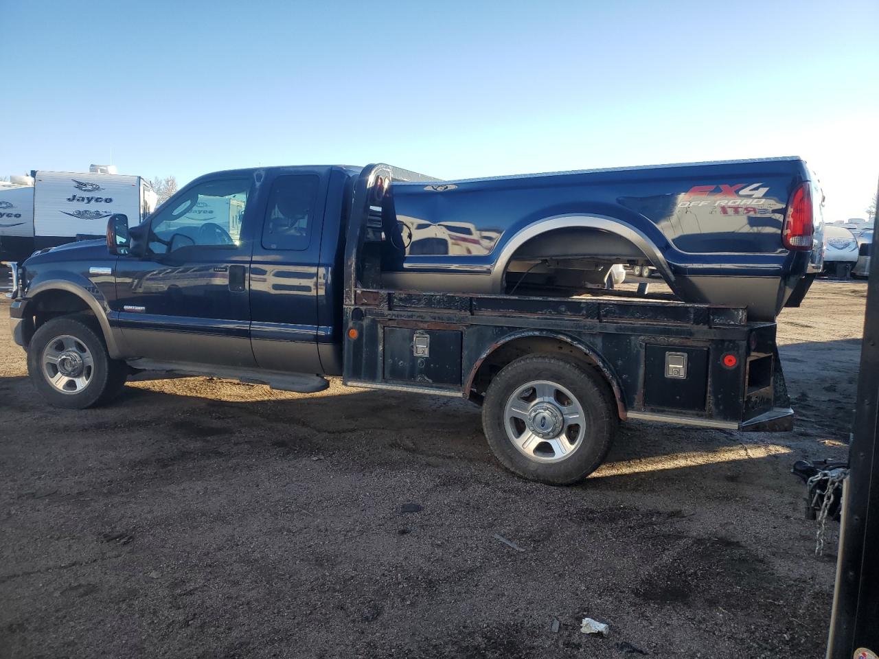 Изображение 2 2005 FORD F350 SRW SUPER DUTY 2005 с VIN 1FTWX31P95EA52644