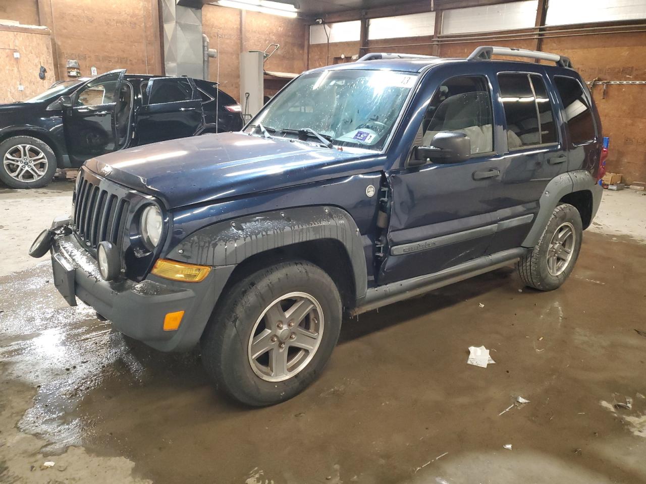 Image 1 of 2005 JEEP LIBERTY RENEGADE 2005 with VIN 1J4GL38K45W723068