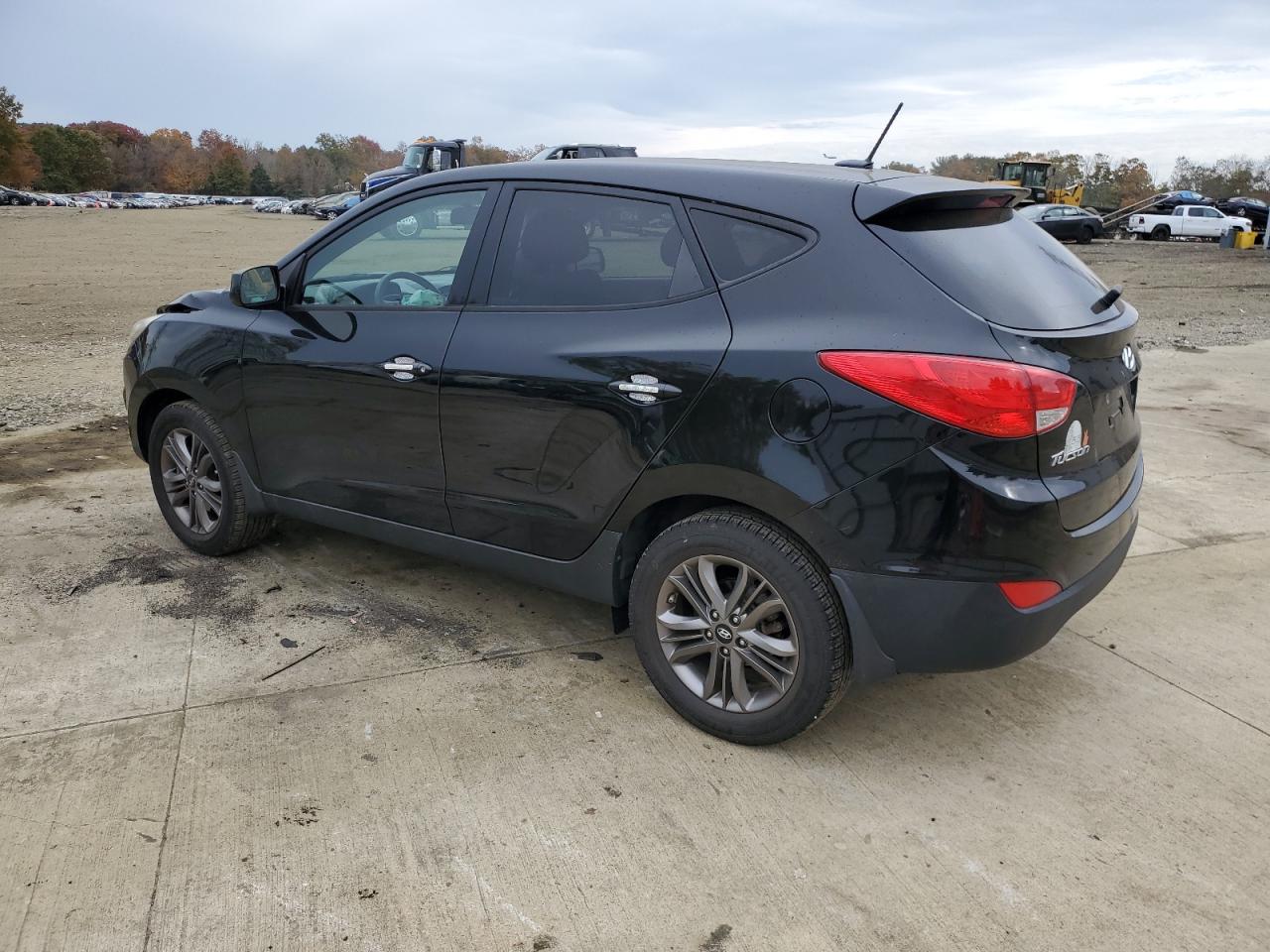Image 2 of 2014 HYUNDAI TUCSON GLS 2014 with VIN KM8JT3AF3EU867095