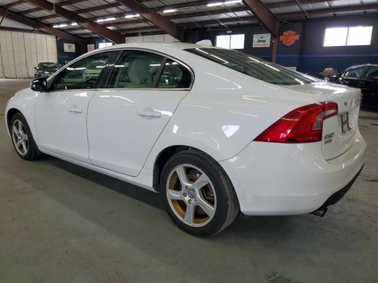 Obraz 2 z 2012 VOLVO S60 T5 2012 z VIN YV1622FS9C2096349