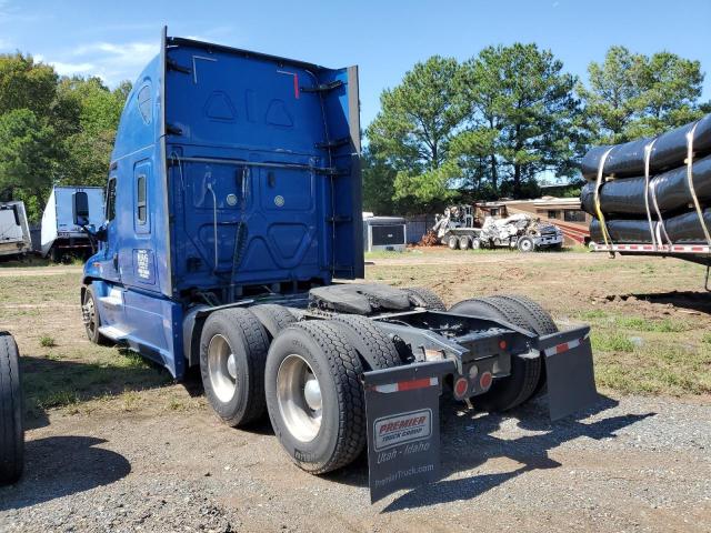 Image 3 of 2018 FREIGHTLINER CASCADIA 125  2018 with VIN 3AKJGLDRXJSHA0940