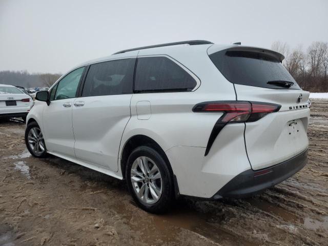 Obraz 2 z 2022 TOYOTA SIENNA XLE 2022 z VIN 5TDJRKEC0NS104078
