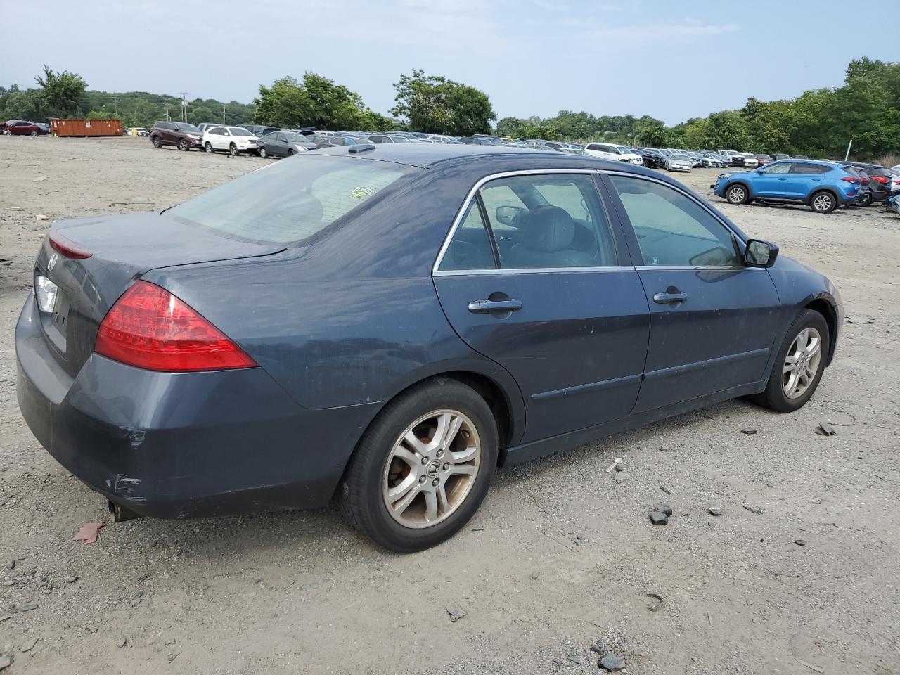 Image 3 of 2006 HONDA ACCORD EX 2006 with VIN 1HGCM56726A058831