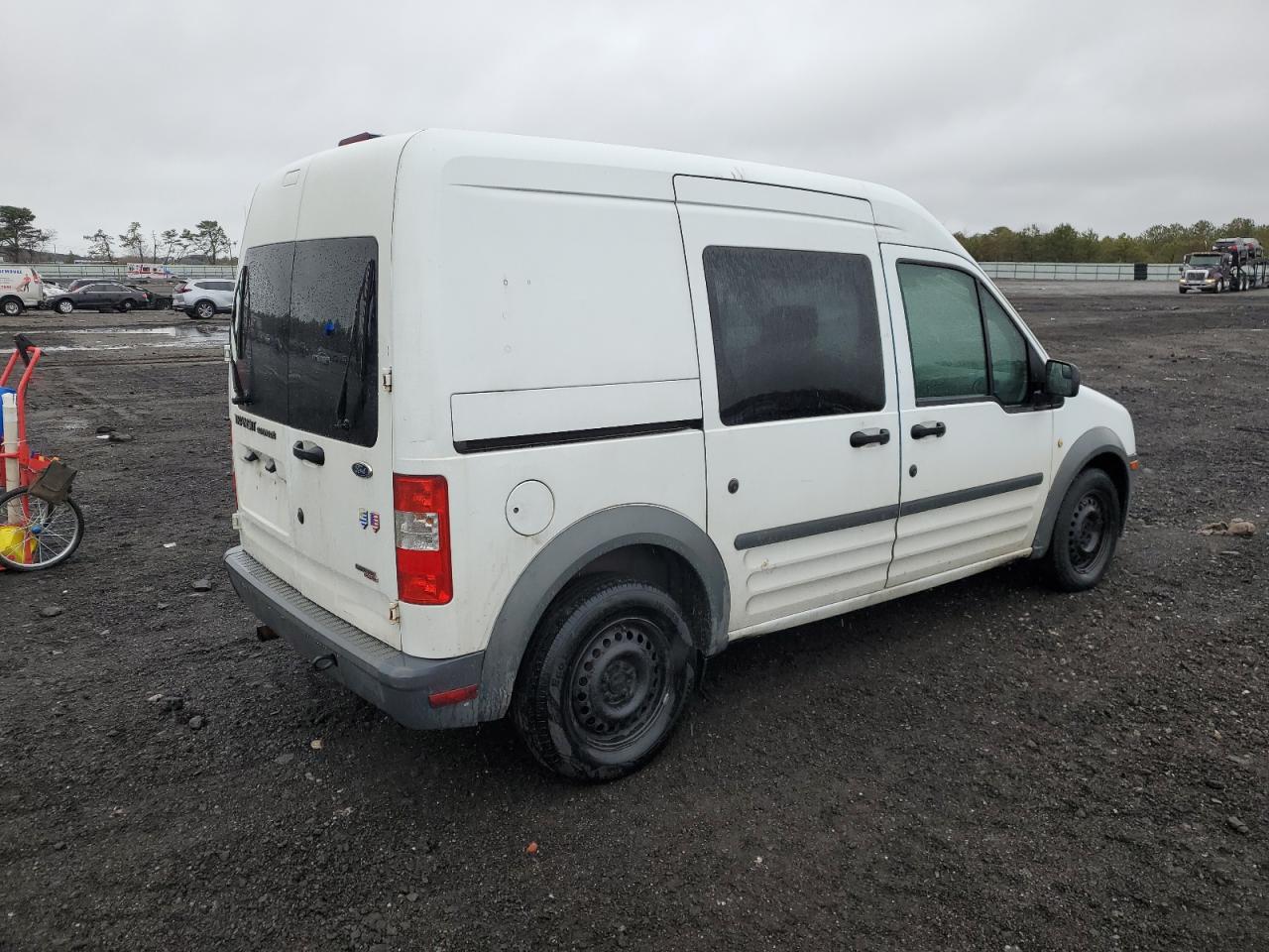 Изображение 3 2013 FORD TRANSIT CONNECT XL 2013 с VIN NM0LS6AN1DT149572