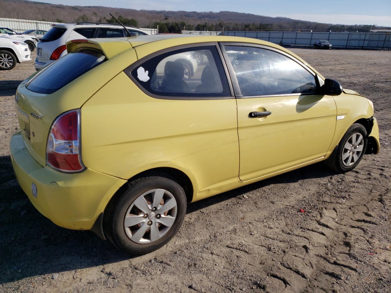 Obraz 3 z 2009 HYUNDAI ACCENT GS 2009 z VIN KMHCM36C29U120369
