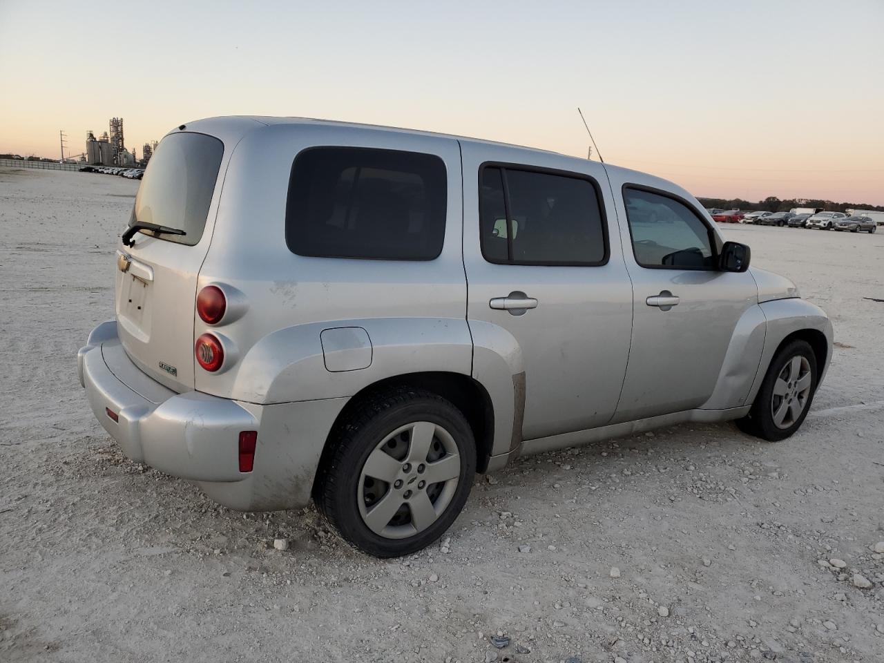Image 3 of 2010 CHEVROLET HHR LS 2010 with VIN 3GNBAADB5AS526570